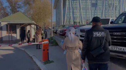 Шымкентте жас ана  баласын сатпақ болды