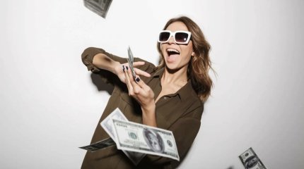 Рыбы, не сорите деньгами, Козероги, берегите нервы: советы звёзд на 28 ноября