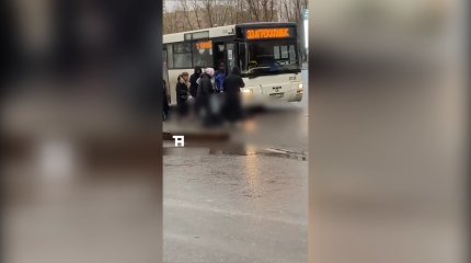 Проехал на красный: водитель автобуса сбил 50-летнюю женщину в Астане