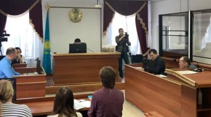 Ақтөбеде бірнеше адам өлтірді деп айыпталған күдікті мерт болса да, сот жалғасуда