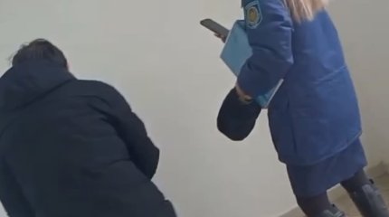 ЧП в высотке Актобе: горожанка пошла на суицид из-за смерти близких