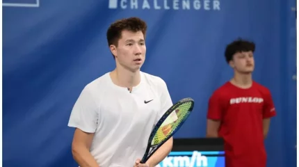 Бейбіт Жұқаев 18 эйс жасап, АҚШ-тағы жарыстың финалына шықты