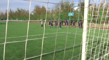 Түркістан облысындағы Отырар ауданында жаңа футбол алаңы пайдалануға берілді