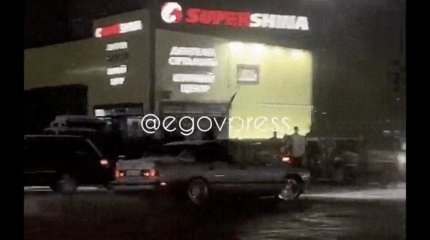 Алматыда қолына "автомат" алып, дрифт жасағандар жазаланды