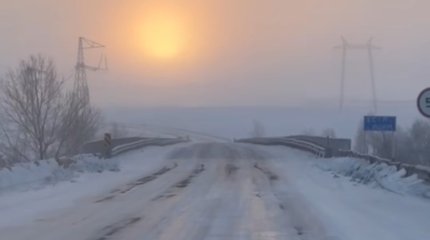 Трассы закрыли для пассажирских автобусов и машин на дизеле в Казахстане