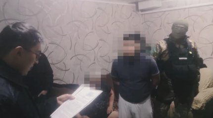 Вымогали деньги у шахтёров: преступную группу задержали в Караганде
