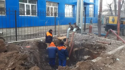 Оралда жылу құбыры жарылып, мекеме жылусыз қалды