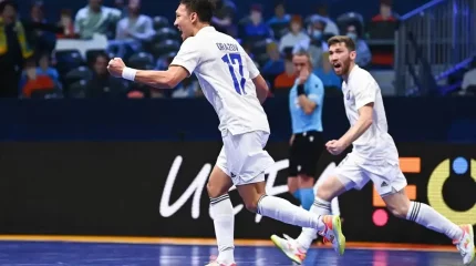 ФУТЗАЛДАН ҚАЗАҚСТАН ҚҰРАМАСЫ ӘЛЕМ ЧЕМПИОНАТЫНА БІР ҚАДАМ ЖАҚЫН ТҰР