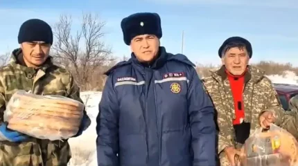 Алматы облысында қар құрсауында қалған азаматтар құтқарылды