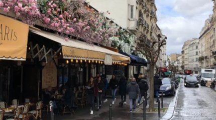 Для внедорожников поднимут стоимость парковки в городе