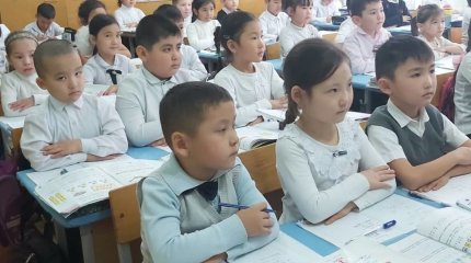 Что сделали с аварийными и трёхсменными школами, рассказали в Правительстве