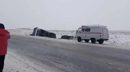 Қызылорда облысында төрт көлік соқтығысып, бес адам ауруханаға жеткізілді