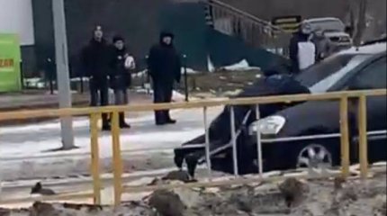 Жителю Рудного, протащившему полицейского на капоте, грозит до четырёх лет тюрьмы (ВИДЕО)