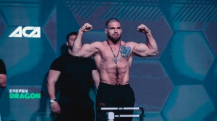 Казахстанский боец устроил потасовку (ВИДЕО)