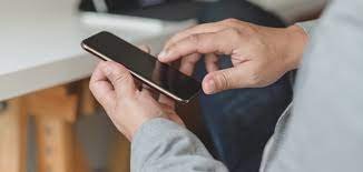 В Казахстане начали расследование в отношении сотовых операторов