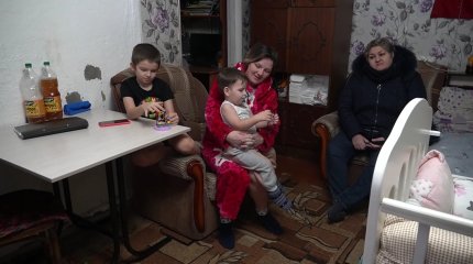 Стремительно теряет зрение: трехлетнему малышу из Уральска нужна дорогостоящая операция