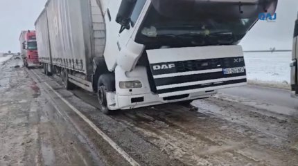 Трассы закрыты в 5 регионах Казахстана из-за непогоды