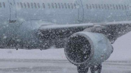 Самолет авиакомпании SCAT не смог приземлиться в Астане и вернулся в Алматы