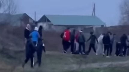 Массовую драку устроили ученики сельской школы в Алматинской области (ВИДЕО)