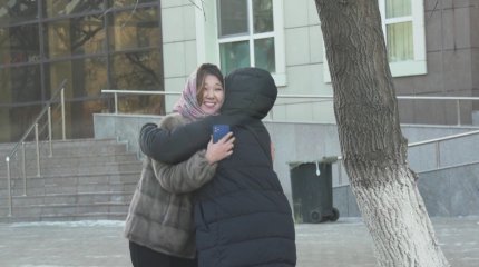 Кұшақтасу арқылы ауыр дертті емдеуге болады