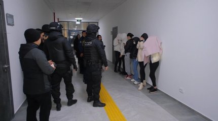 Атырауда немересі бар әйел тәнін саудалап жүр