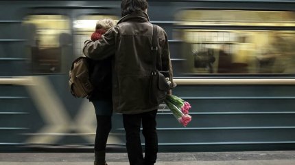 Кому романтика, кому деловые поездки: гороскоп на 6 декабря