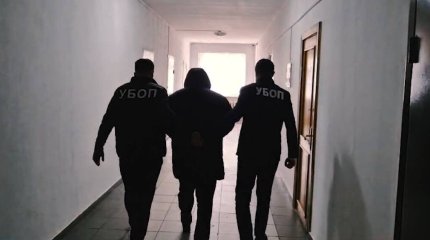 Блогер-вымогатель «заработал» на работниках поездов почти 50 миллионов тенге