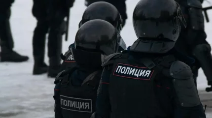 Ресей мектебінде оқушы қыз қарудан оқ жаудырды: Қаза тапқандар бар