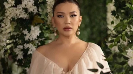 "Екі қалада тұрамыз": Әнші Мақпал Исабекова алғаш рет күйеуі туралы айтты