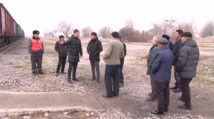 Тараз тұрғындары темір жол өткелінің жоқтығына өкпелі