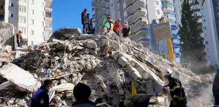 Түркия мен Сириядағы зілзаладан қаза тапқандар саны 33 мыңнан асты