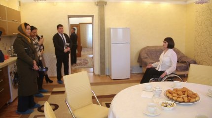 Ақтөбеде мүмкіндігі шектеулі жандарды өмірге бейімдеу баспаналары ашылды