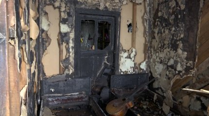 Несколько семей остались без крыши над головой после пожара в Алматы