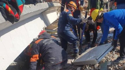 Түркияда жойқын жер сілкінісінен қаза тапқан адамдар саны 40 мыңнан асты
