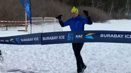 Бурабайда мұзда жүгіруден халықаралық жарыс өтті