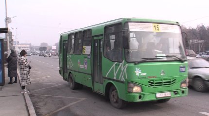 Алматыда екі автобус соқтығысып, 5 адам жарақат алды