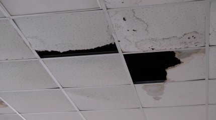 Атыраудағы 30 мектеп-гимназиясы суға кетіп жатыр