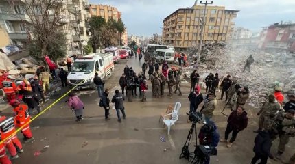 «Не хотим ждать своей смерти»: живущие в Турции казахстанцы возвращаются на родину