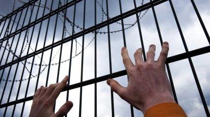 Сбежавшему из колонии в ВКО грозит ещё до трёх лет тюрьмы