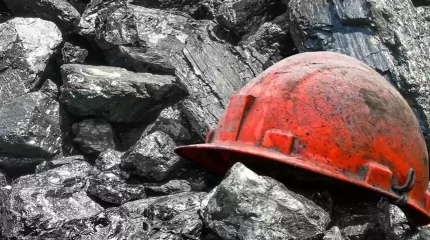 Қытайда шахта опырылып, 50-ден астам адам үйінді астында қалды