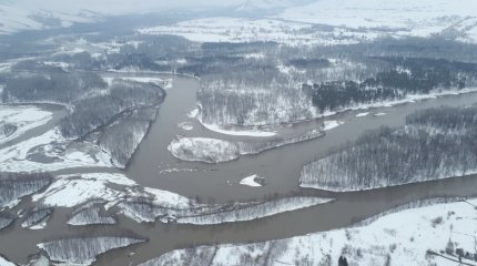 Большая вода близко: жителям ВКО советуют собирать вещи