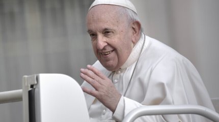 Папа Римский болен
