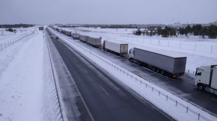 На границе Польши застряли более 150 казахстанских дальнобойщиков