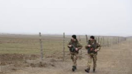 На севере страны пограничникам негде жить