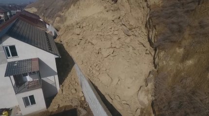 Алматы облысында топырақ көшкінінен екі тұрғын үй зардап шекті