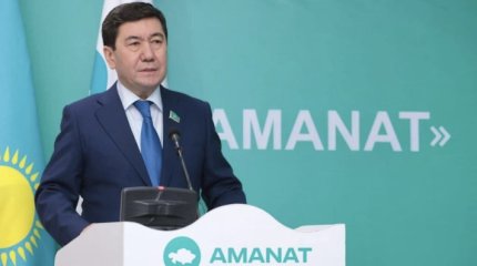 "Партийная сборная «AMANAT» обновилась на 75%", - Е.Кошанов