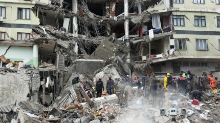 Димаш Кудайберген пожертвует средства пострадавшим в Турции и Сирии