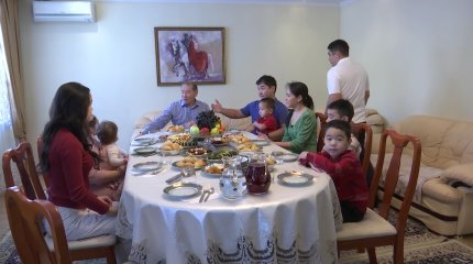 Ақтөбеде  200 жылдан астам еңбек өтілі бар  дәрігерлер отбасы тұрады