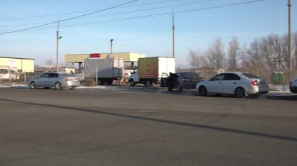 Очереди за газом не уменьшаются в Уральске