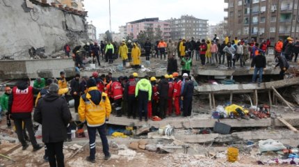 Жер сілкінісінен кейін 60-тан аса ел Түркияға көмек көрсетіп жатыр - Ердоған